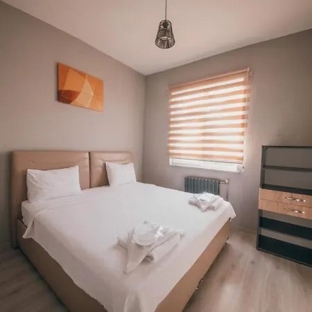 Edrin Hotel *